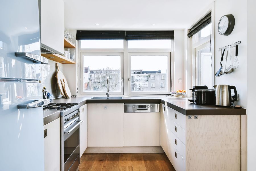 Maximizing Space  in small kitchen