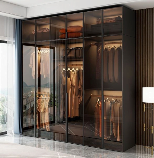 Fitted Glass Door Wardrobe Design 9