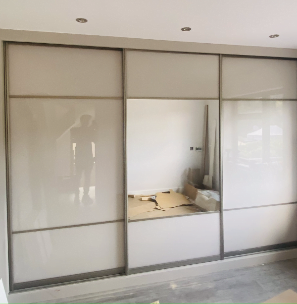 Fitted Sliding Door Wardrobes Design 16