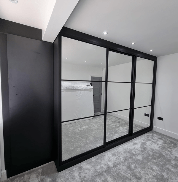 Fitted Sliding Door Wardrobes Design 5
